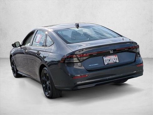Used 2025 Honda Accord SE image 8