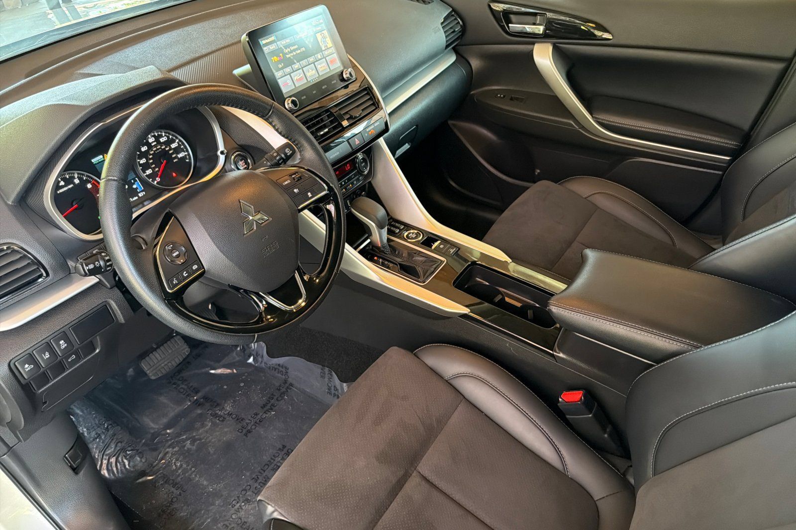 Used 2025 Mitsubishi Eclipse Cross SE AWD/4WD image 10