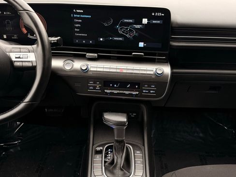 Used 2024 Hyundai Kona SEL image 30