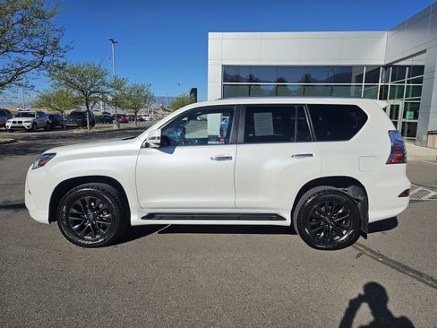 Used 2022 Lexus GX 460 Premium w/ Premium Plus Package AWD/4WD image 9