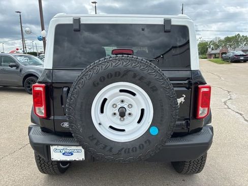 New 2026 Ford Bronco Heritage Edition AWD/4WD image 6