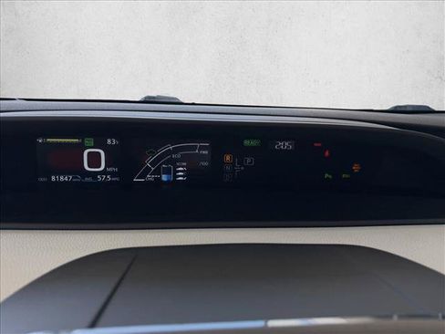 Used 2019 Toyota Prius Limited w/ Premium Convenience Package FWD image 14