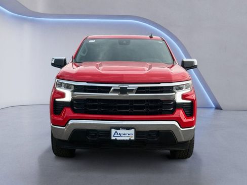 Used 2023 Chevrolet Silverado 1500 LT AWD/4WD image 8
