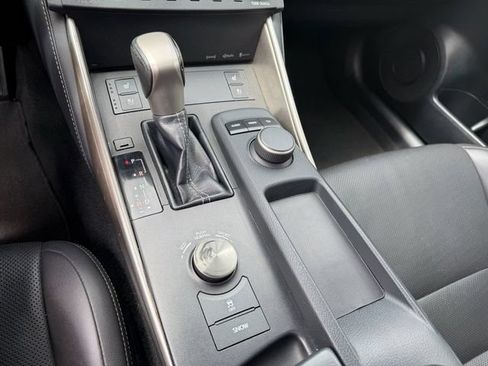 Used 2016 Lexus IS 200t w/ Premium Package RWD image 24