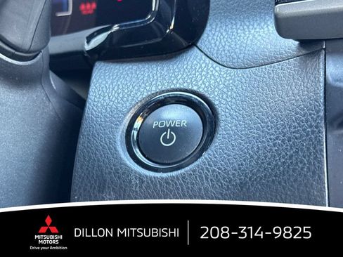 Used 2025 Toyota Camry SE FWD image 21