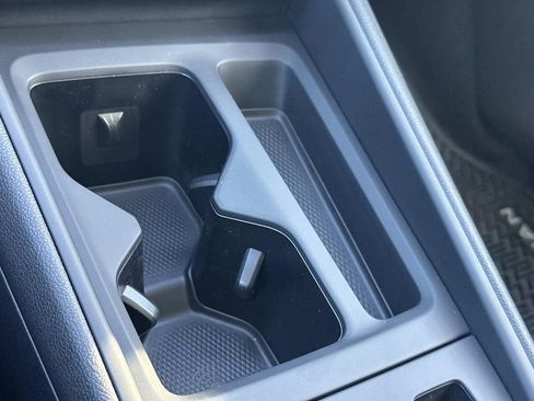 New 2026 Volkswagen Tiguan SE image 20