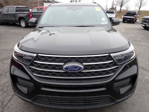 Used 2023 Ford Explorer XLT image 8