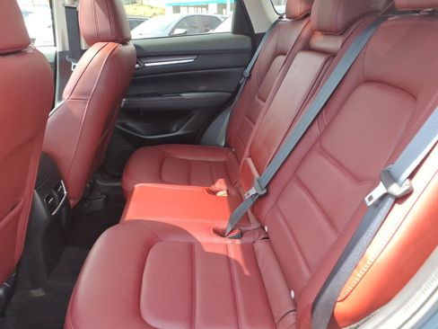 Used 2023 MAZDA CX-5 Carbon Edition image 10