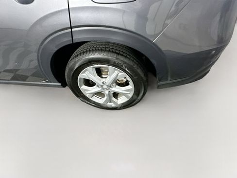 Used 2025 Honda HR-V LX image 11