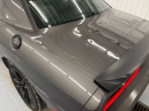 Used 2017 Dodge Challenger SXT Plus image 22