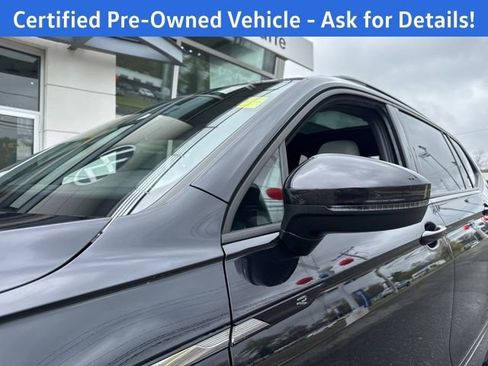 Certified 2022 Volkswagen Tiguan SE R-Line AWD/4WD image 25