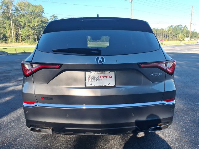 Used 2024 Acura MDX w/ Technology Package FWD image 2