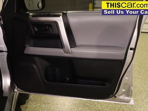 Used 2013 Toyota 4Runner SR5 w/ Convenience Pkg image 27