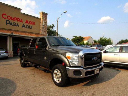 Used 2016 Ford F250 XL w/ Power Equipment Group image 8