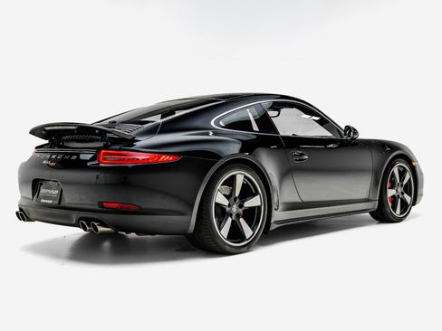 Used 2014 Porsche 911 Carrera S RWD image 2