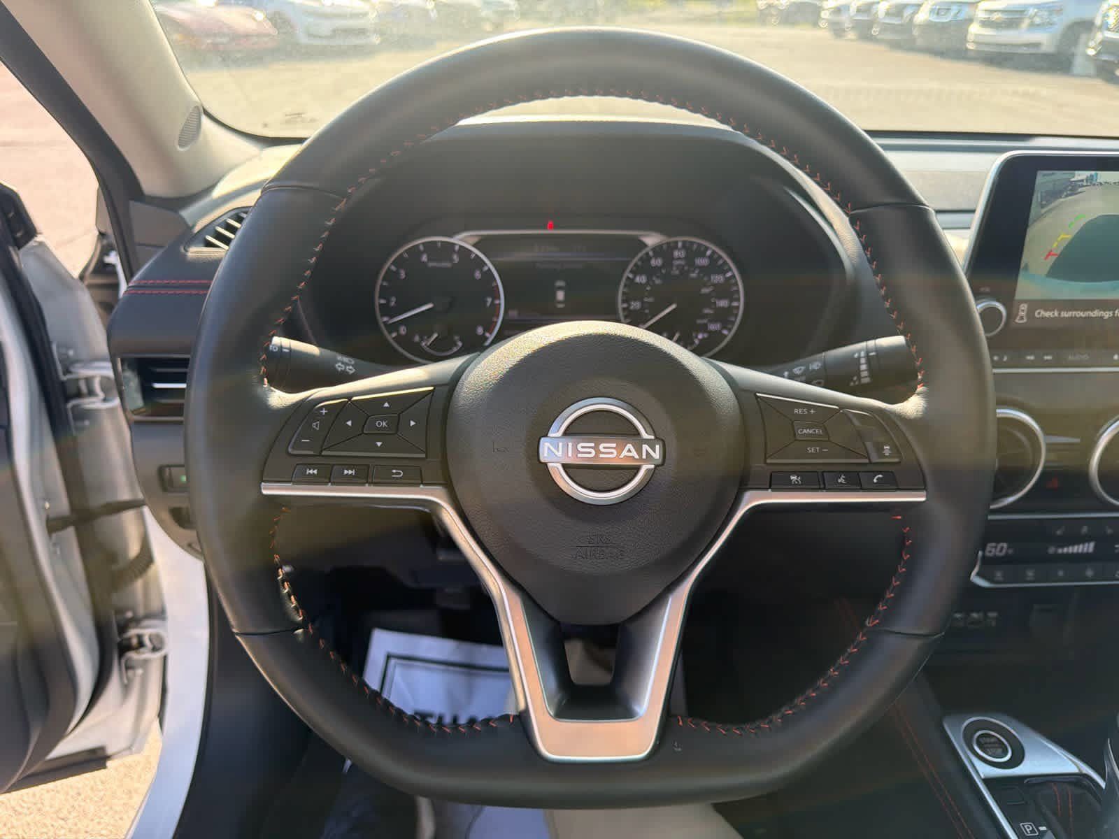 Used 2024 Nissan Sentra SR w/ SR Premium Package FWD image 16
