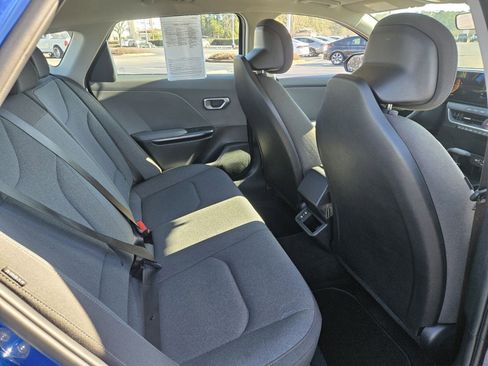 Used 2025 Kia K4 LXS image 18