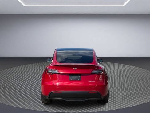 Used 2022 Tesla Model Y Performance AWD/4WD image 6
