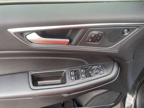 Certified 2024 Ford Edge Titanium w/ Equipment Group 301A image 16