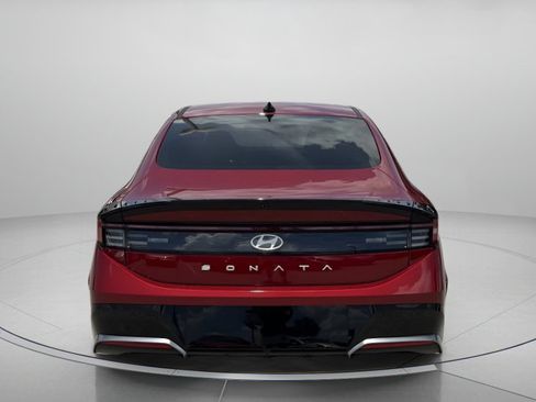 Used 2025 Hyundai Sonata SEL FWD image 4