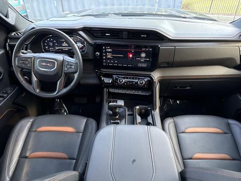 Used 2025 GMC Sierra 1500 AT4 w/ AT4 Premium Package image 23