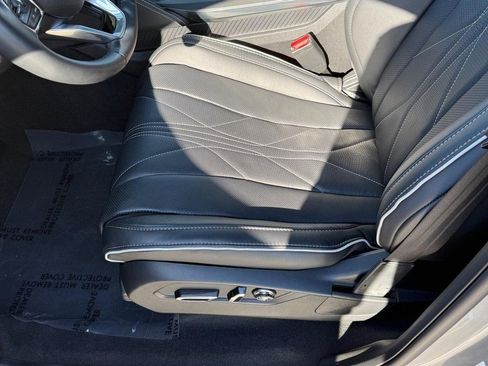 Certified 2026 Acura MDX w/ Advance Package image 16