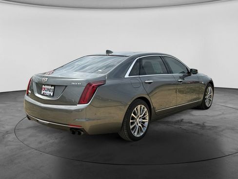 Used 2017 Cadillac CT6 Luxury AWD/4WD image 10