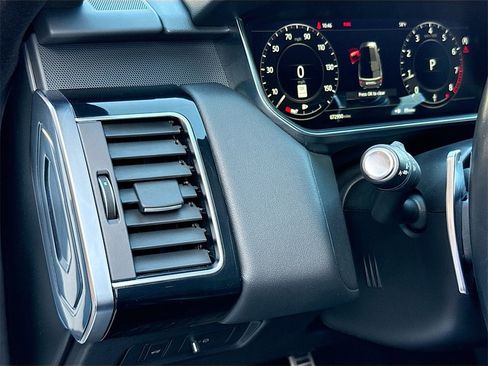 Used 2022 Land Rover Range Rover Sport HSE Silver Edition image 11