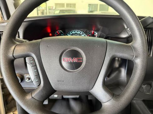 Used 2019 GMC Savana 2500 w/ Driver Convenience Package RWD image 12