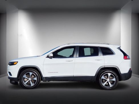 Used 2019 Jeep Cherokee Limited image 2