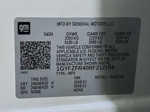 Used 2024 Cadillac XT4 Sport w/ Trailering Package AWD/4WD image 30