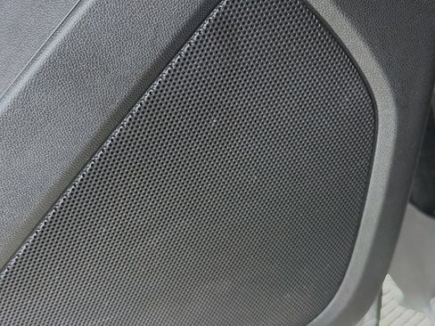 Used 2024 Chevrolet Equinox LT w/ LPO, Floor Liner Package FWD image 21