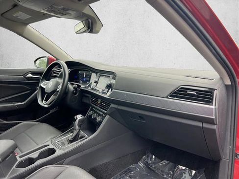 Used 2023 Volkswagen Jetta SE w/ Panoramic Sunroof Package FWD image 21
