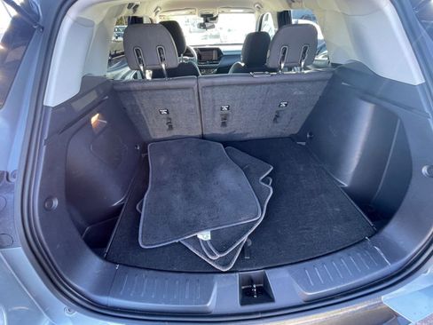 Used 2025 Chevrolet TrailBlazer LT image 29