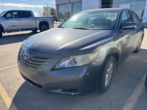 Used 2007 Toyota Camry LE image 1