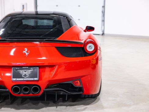 Used 2012 Ferrari 458 Italia Coupe RWD image 13