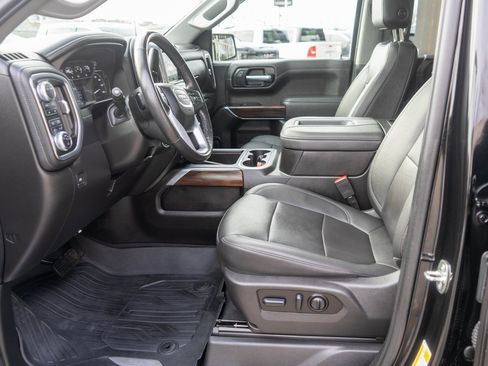 Used 2022 GMC Sierra 1500 SLT w/ SLT Premium Plus Package image 12