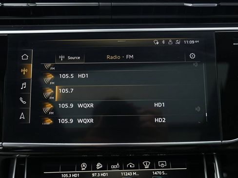 Used 2020 Audi SQ7 Prestige w/ Prestige Package image 66