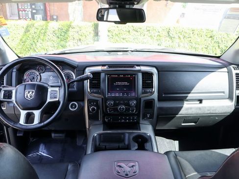 Used 2018 RAM 2500 Laramie w/ Sport Appearance Group AWD/4WD image 21