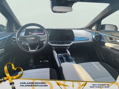 Certified 2025 Chevrolet Equinox EV LT image 14