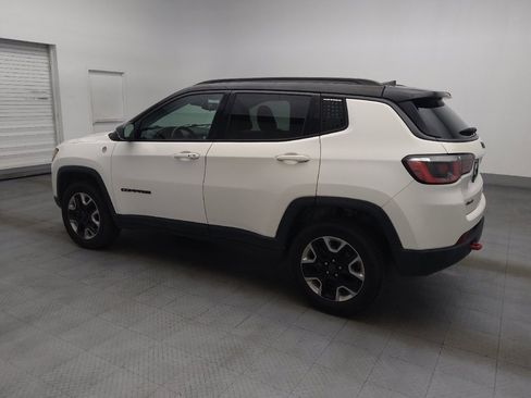 Used 2018 Jeep Compass Trailhawk AWD/4WD image 3