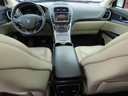 Used 2016 Lincoln MKX Reserve w/ Technology Package image 22