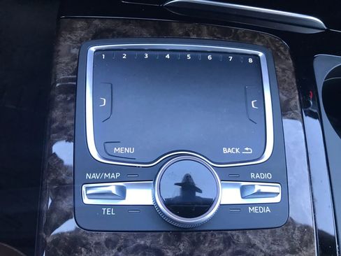 Used 2018 Audi Q7 3.0T Premium image 27