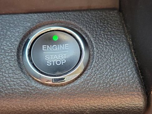 Certified 2019 Ford F150 Lariat w/ Equipment Group 501A Mid AWD/4WD image 29