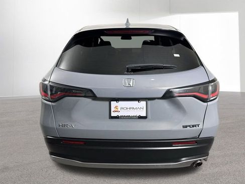 Certified 2025 Honda HR-V Sport image 33