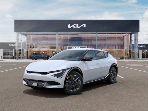 New 2025 Kia EV6 Light RWD image 1