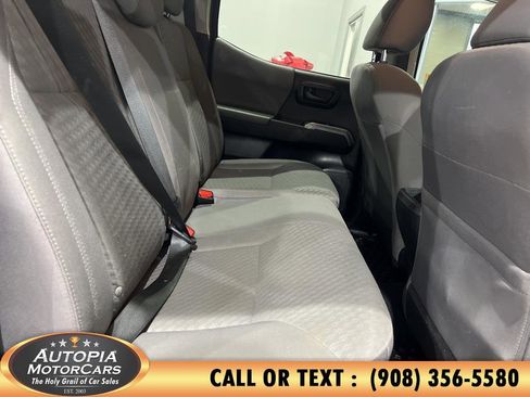 Used 2021 Toyota Tacoma SR5 image 17