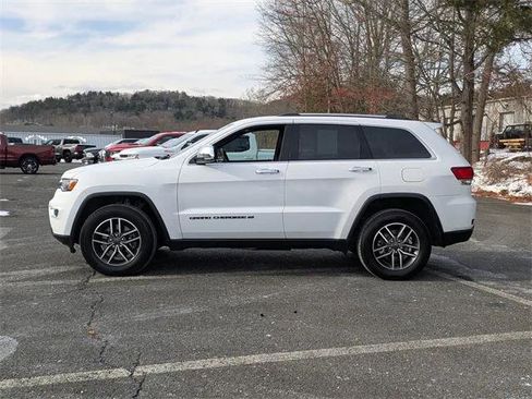 Certified 2022 Jeep Grand Cherokee Limited image 2