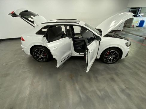 Used 2019 Audi Q8 Prestige AWD/4WD image 55