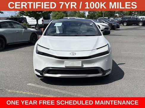 Used 2025 Toyota Prius Limited FWD image 6